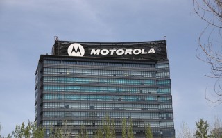 摩托罗拉大厦有哪些公司？摩托罗拉大厦东门？