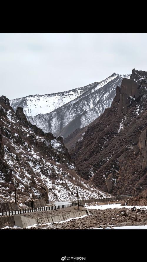 祁连山上的雪为什么不融化?祁连山为什么常年积雪?-第2张图片-博通理财 祁连山上的雪为什么不融化?祁连山为什么常年积雪?-第2张图片-博通理财